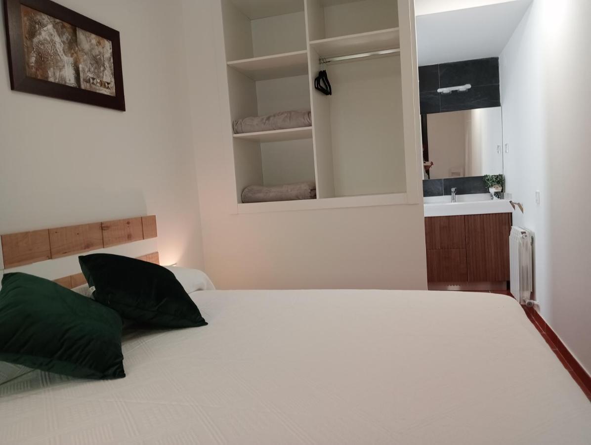Apartamentos La Piedra En Pleno Centro Historico Con Dos Dormitorios Y Dos Banos Nájera Eksteriør bilde