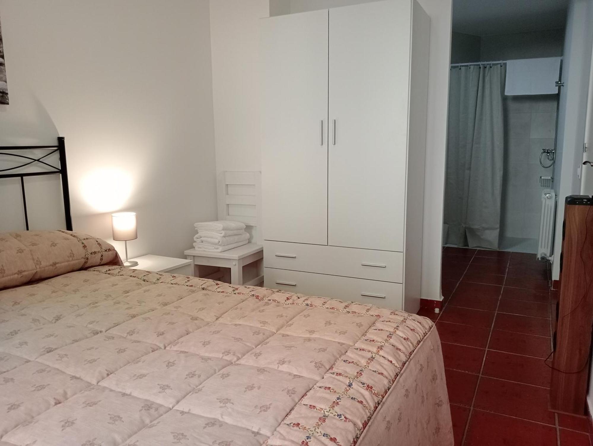 Apartamentos La Piedra En Pleno Centro Historico Con Dos Dormitorios Y Dos Banos Nájera Eksteriør bilde
